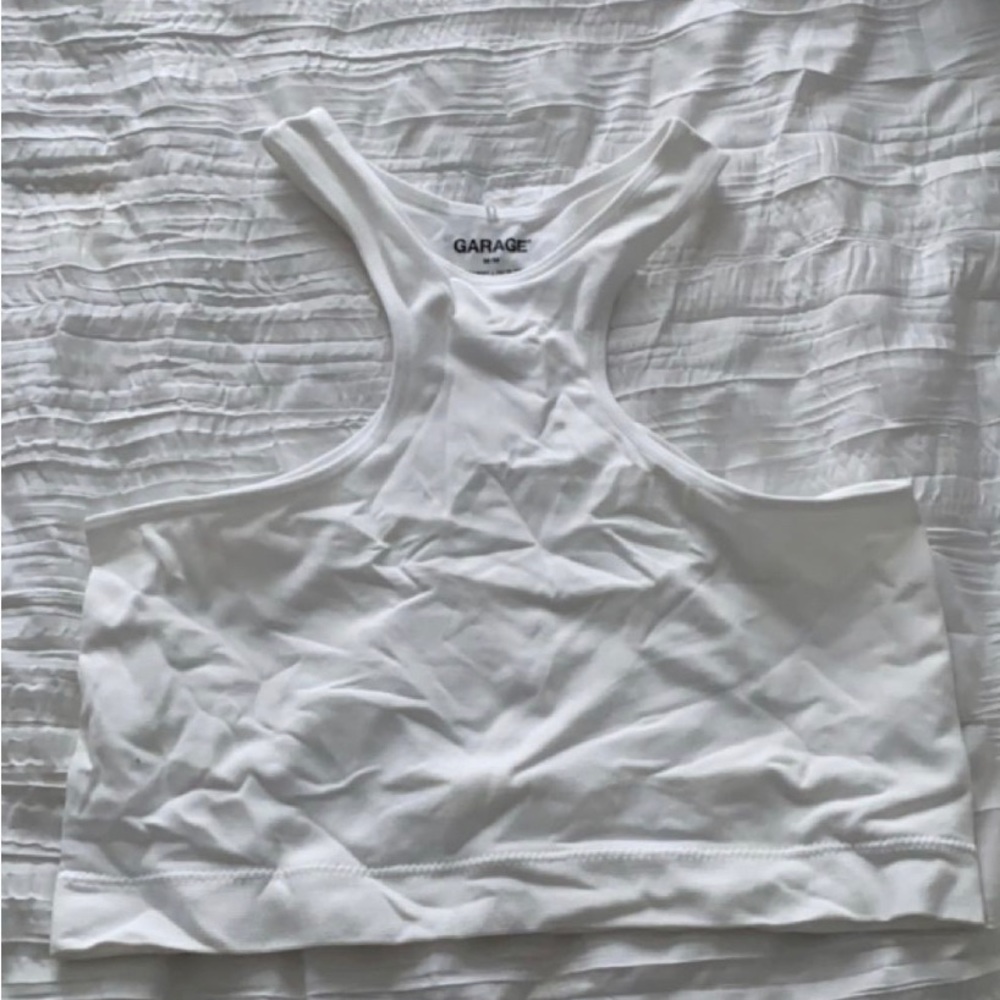 Garage white tank NEW